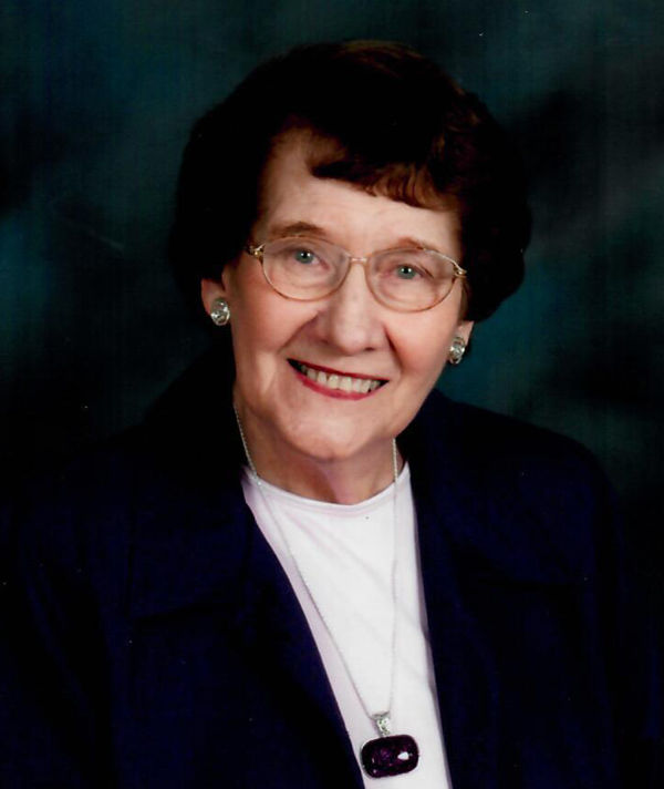 Aline Buchner